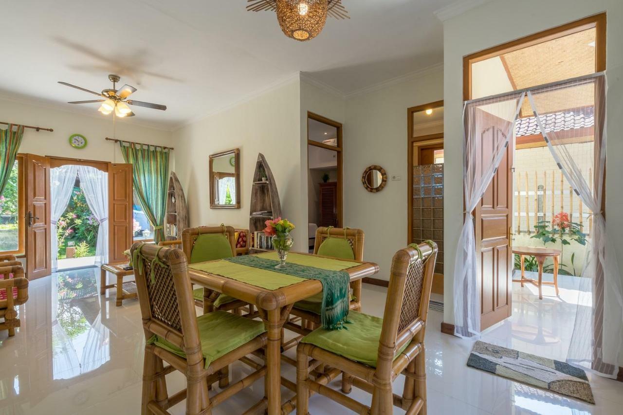 Dennis Holiday Bungalow Jasri Екстериор снимка