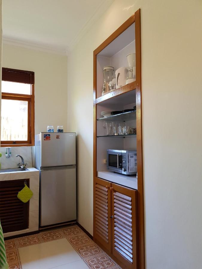 Dennis Holiday Bungalow Jasri Екстериор снимка